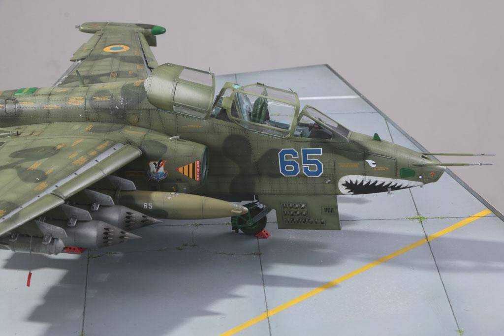 Su-25UB Frogfoot B – Image 11