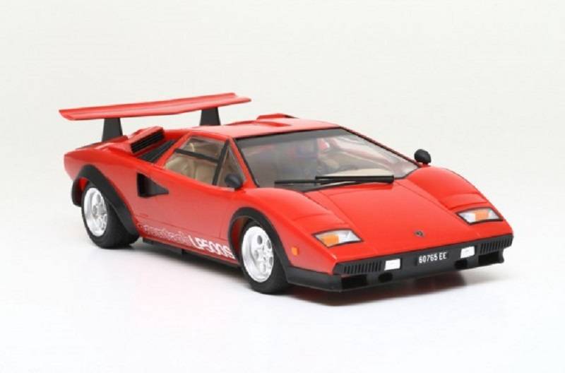 Lamborghini Countach LP500S Red Body w/Clear Coat – Image 2