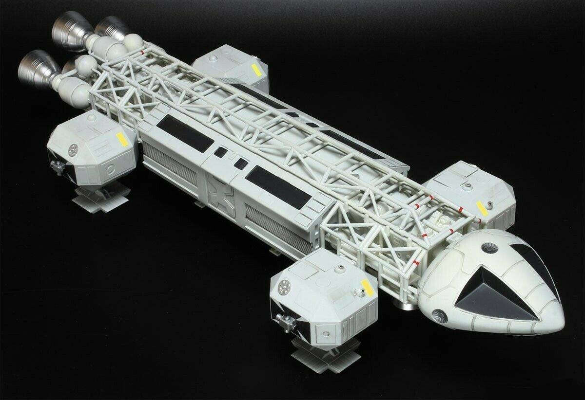 Space: 1999 Eagle Transporter – Image 4