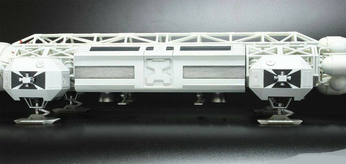 Space: 1999 Eagle Transporter – Image 6
