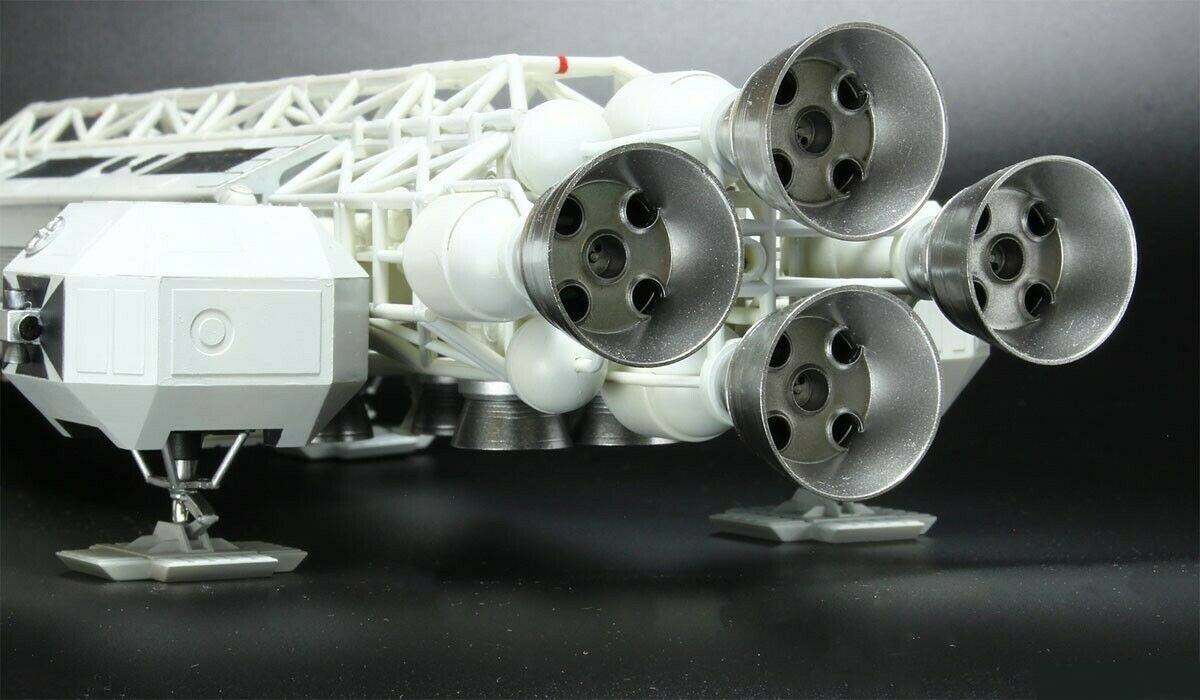 Space: 1999 Eagle Transporter – Image 7