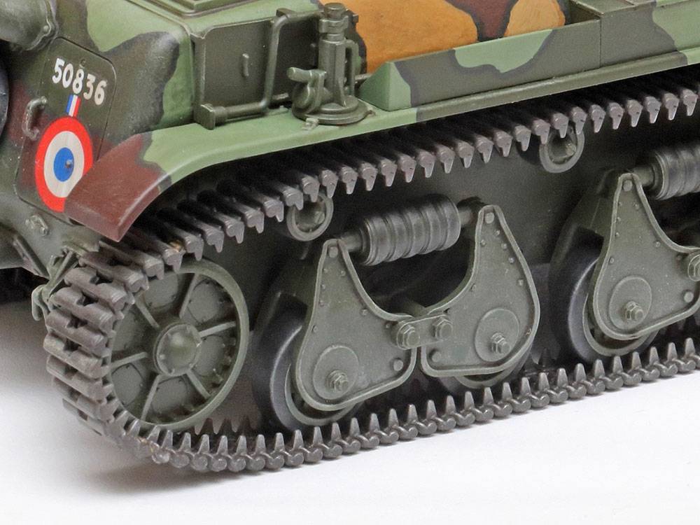 French Light Tank R35 – Image 5