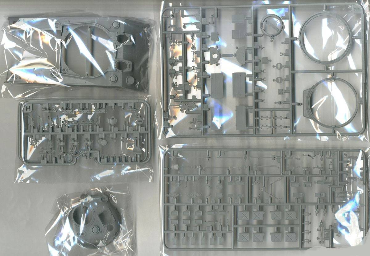 British Sherman VC Firefly – Image 11