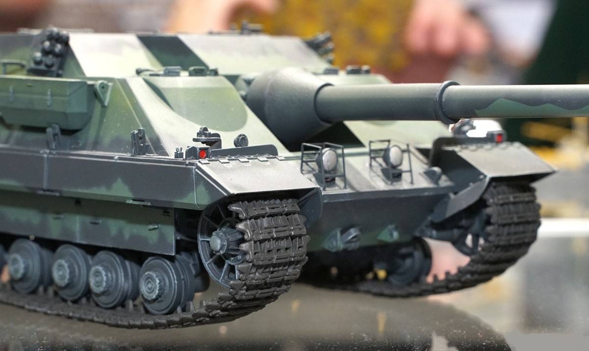 FV 217 Badger British Heavy tank Destroyer – Image 11