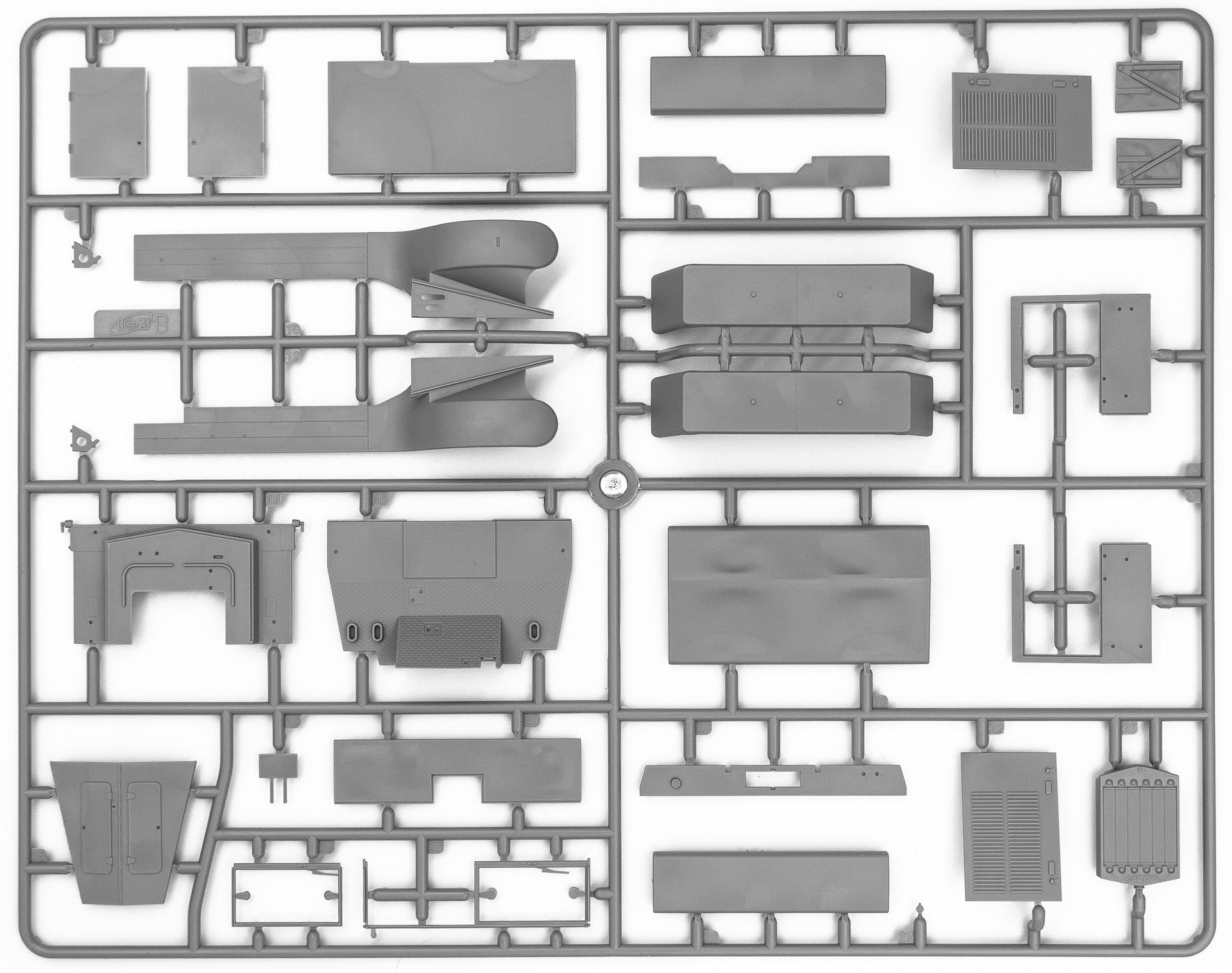 Wehrmacht Radio Trucks (Henschel 33D1 Kfz.72, Krupp L3H163 Kfz.72) – Image 6