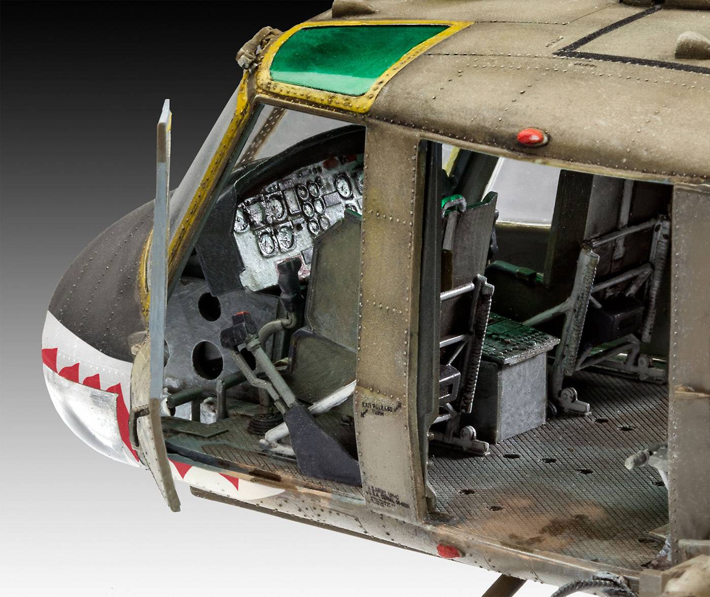 Bell UH-1C – Image 5