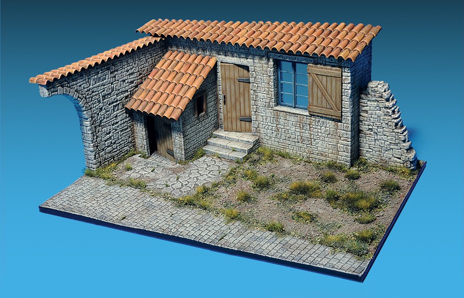 ITALIAN VILLAGE DIORAMA – Image 2