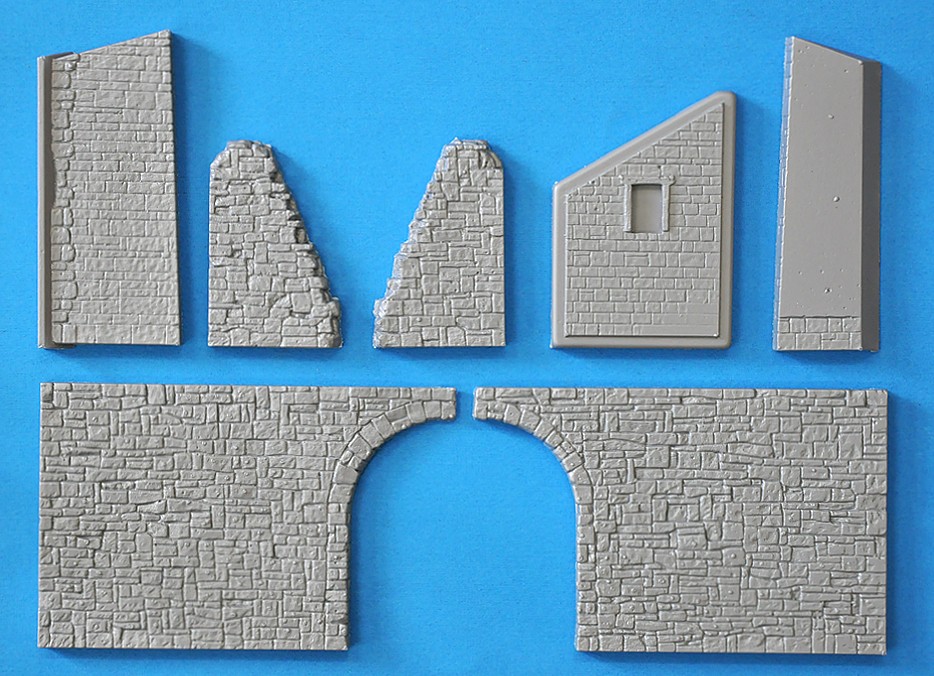 ITALIAN VILLAGE DIORAMA – Image 7