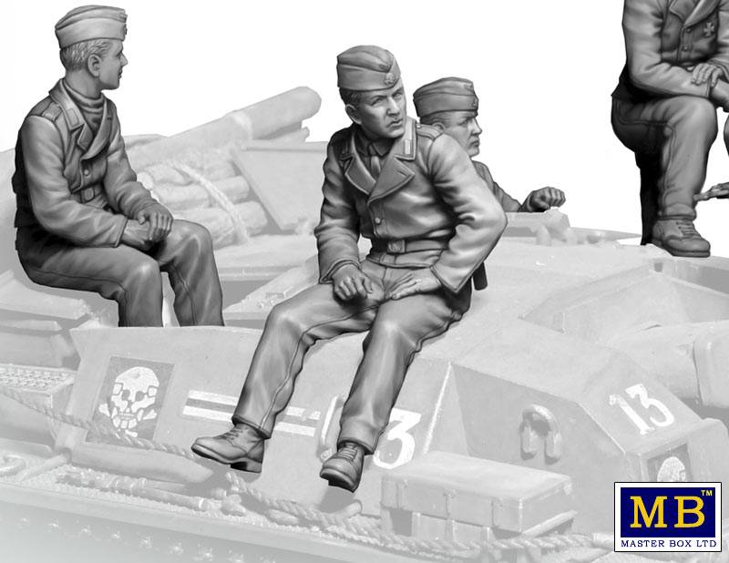 German StuG III Crew, WWII era.Their position is behind that forest – Image 5