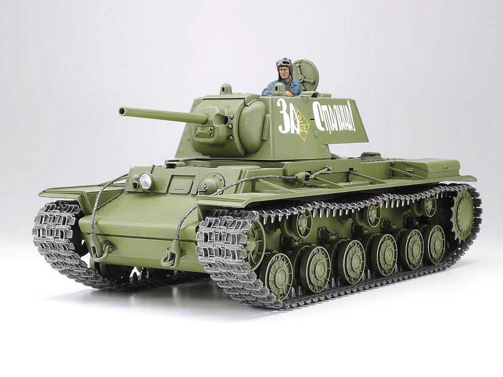 Russian Heavy Tank KV-1 Model 1941 Early Production – Image 2