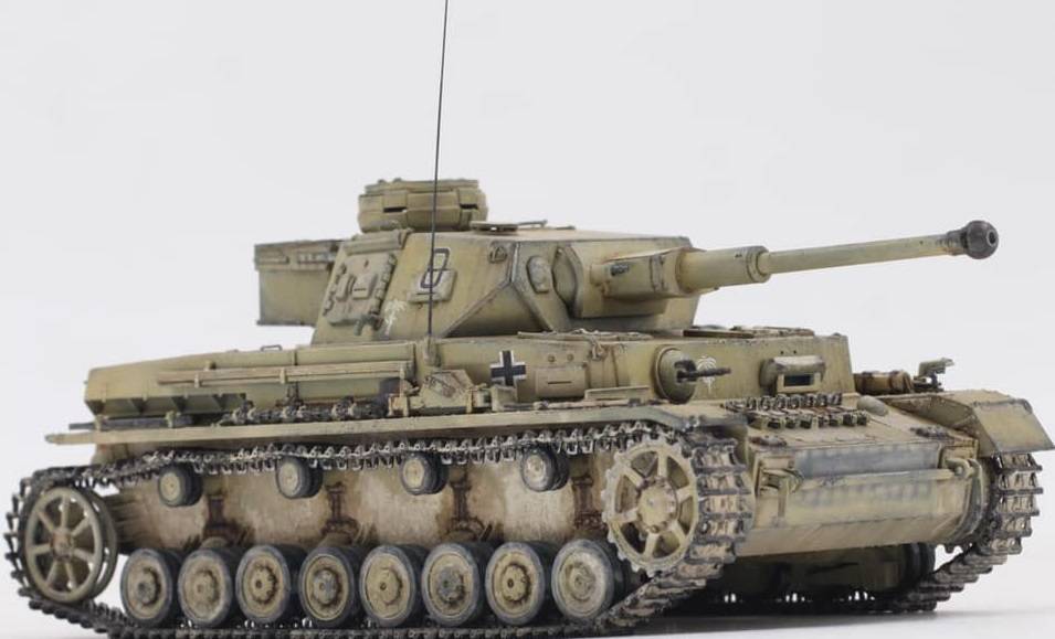 Pz.Kpfw.IV Ausf. F2 & G – Image 7