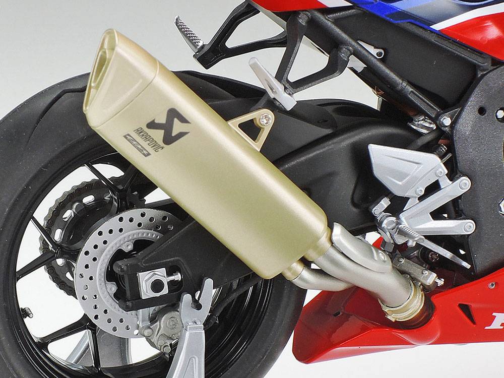 Honda CBR1000RR-R FIREBLADE SP – Image 8