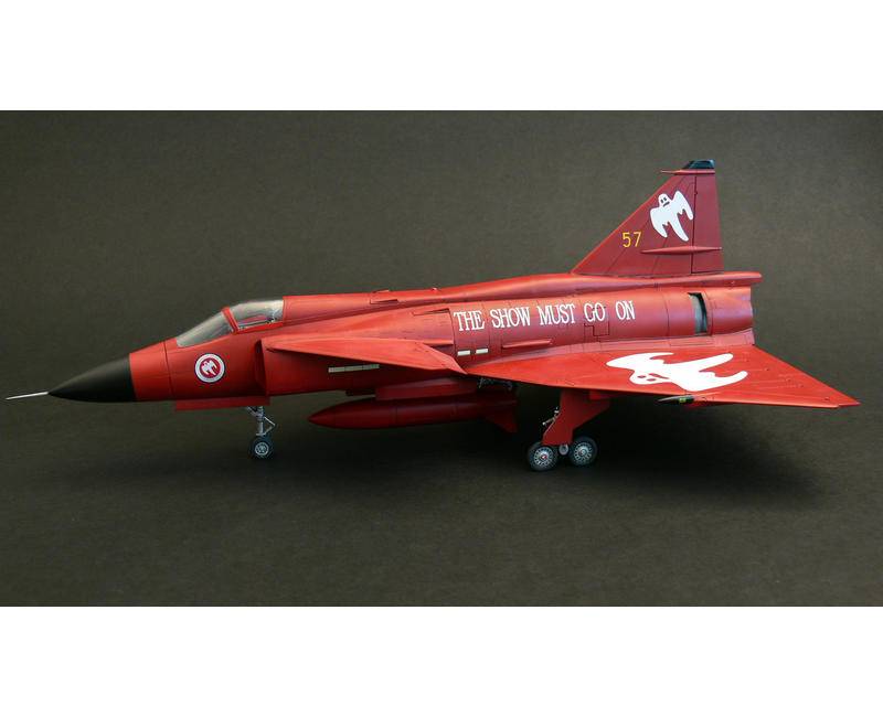 SAAB AJ-37 Viggen "Show Must Go On" – Image 2