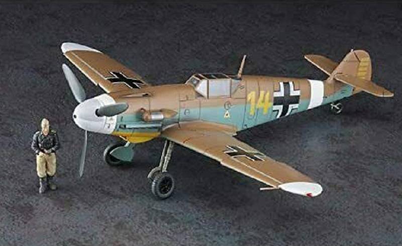 Messerschmitt Bf109F-4 Trop Star of Africa MARSEILLE w/Figure – Image 5