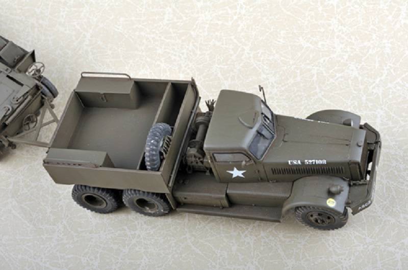 U.S. M19 Tank Transporter, Hard Top Cab – Image 4