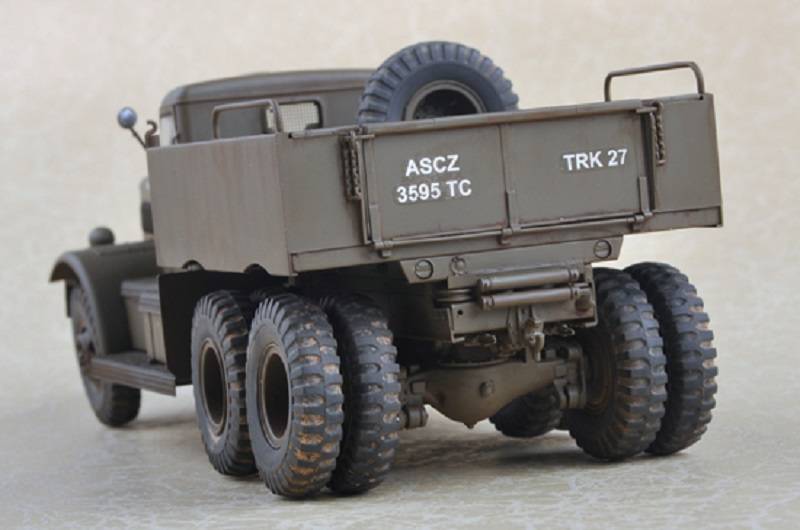 U.S. M19 Tank Transporter, Hard Top Cab – Image 7