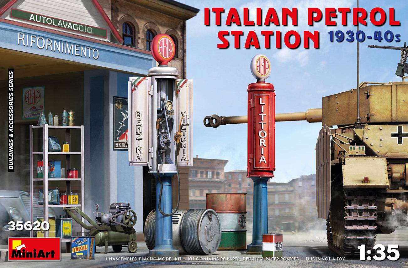 ITALIAN PETROL STATION 1930-40s