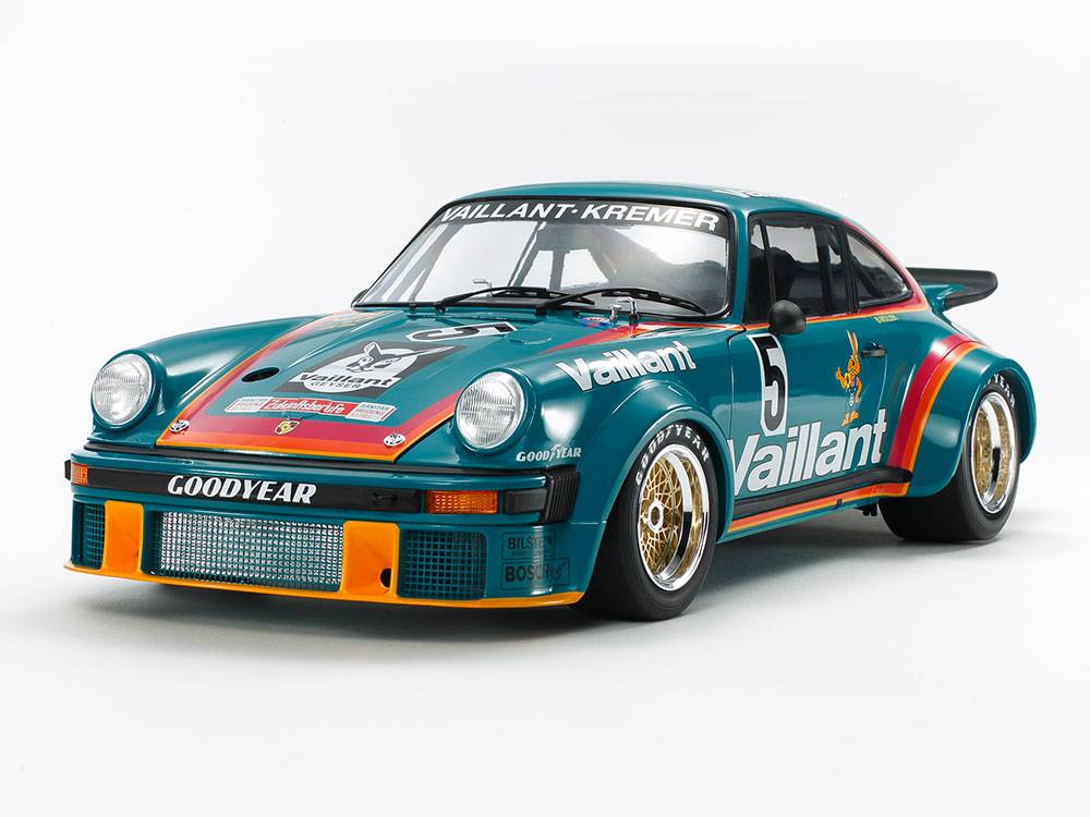 Porsche 934 Vaillant 1976 DRM Series Entrant – Image 2