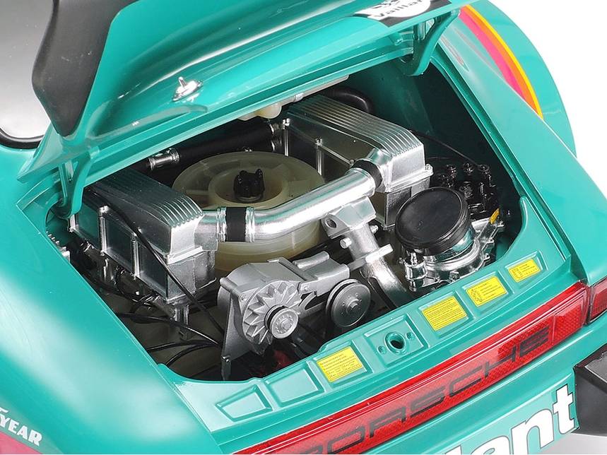 Porsche 934 Vaillant 1976 DRM Series Entrant – Image 4