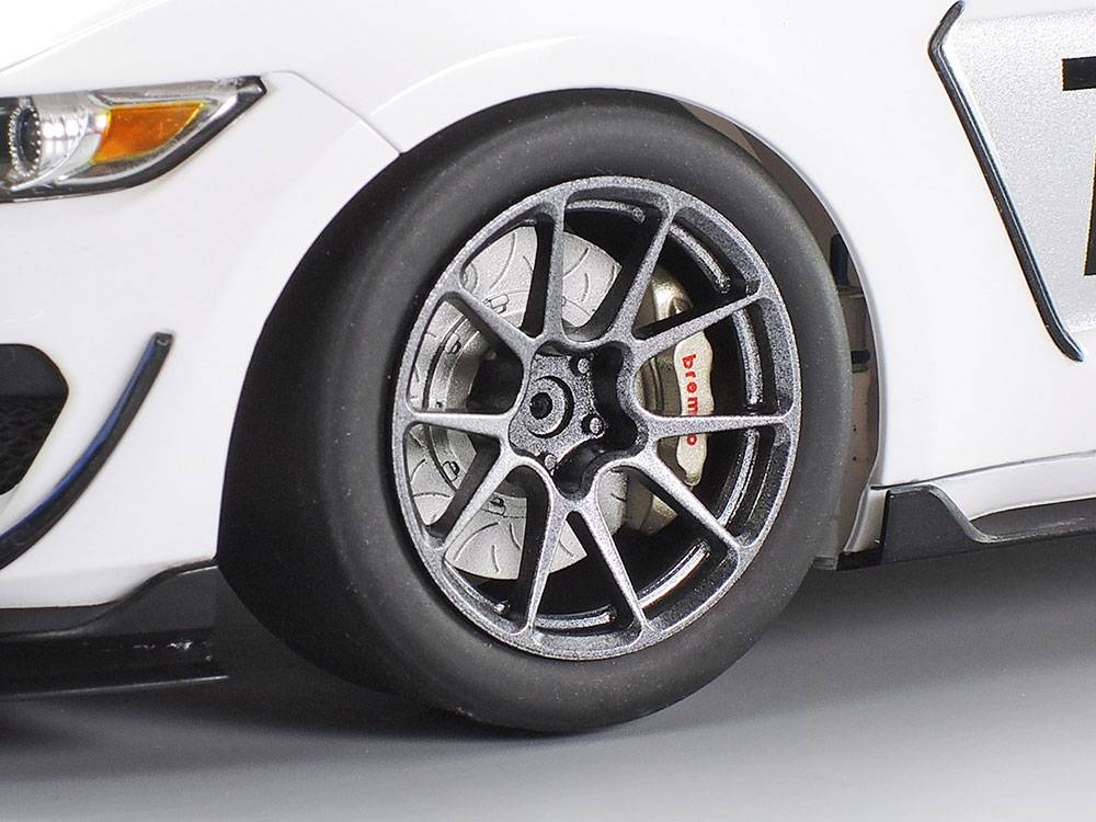 Ford Mustang GT4 – Image 9