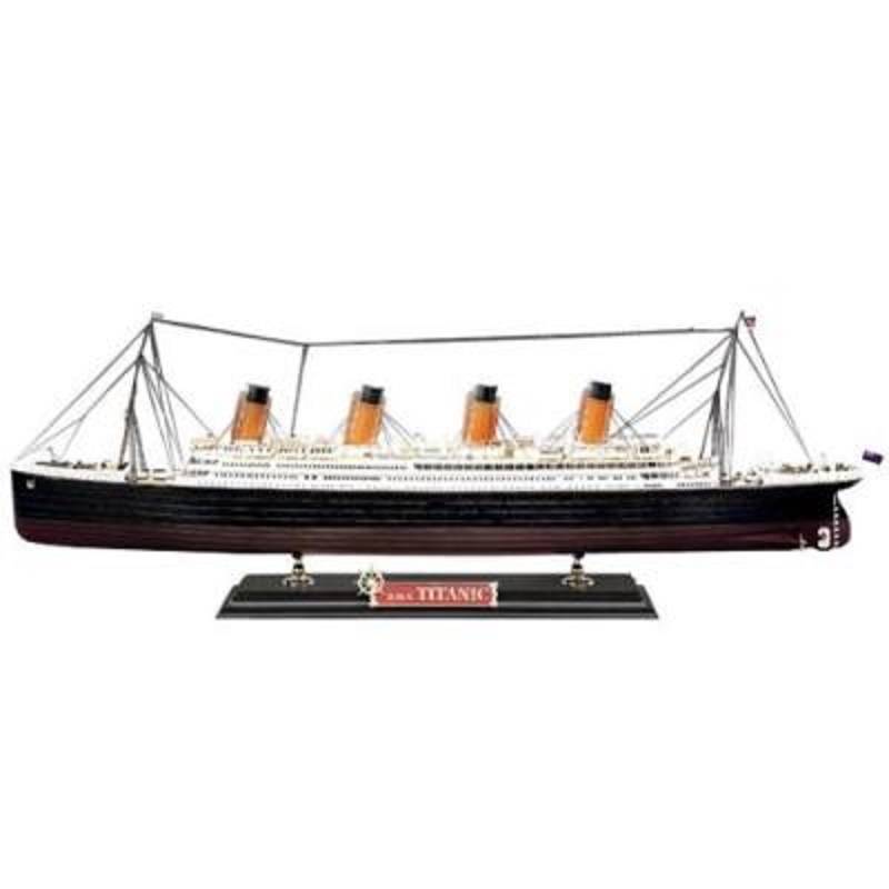 The White Start Liner Titanic – Image 3