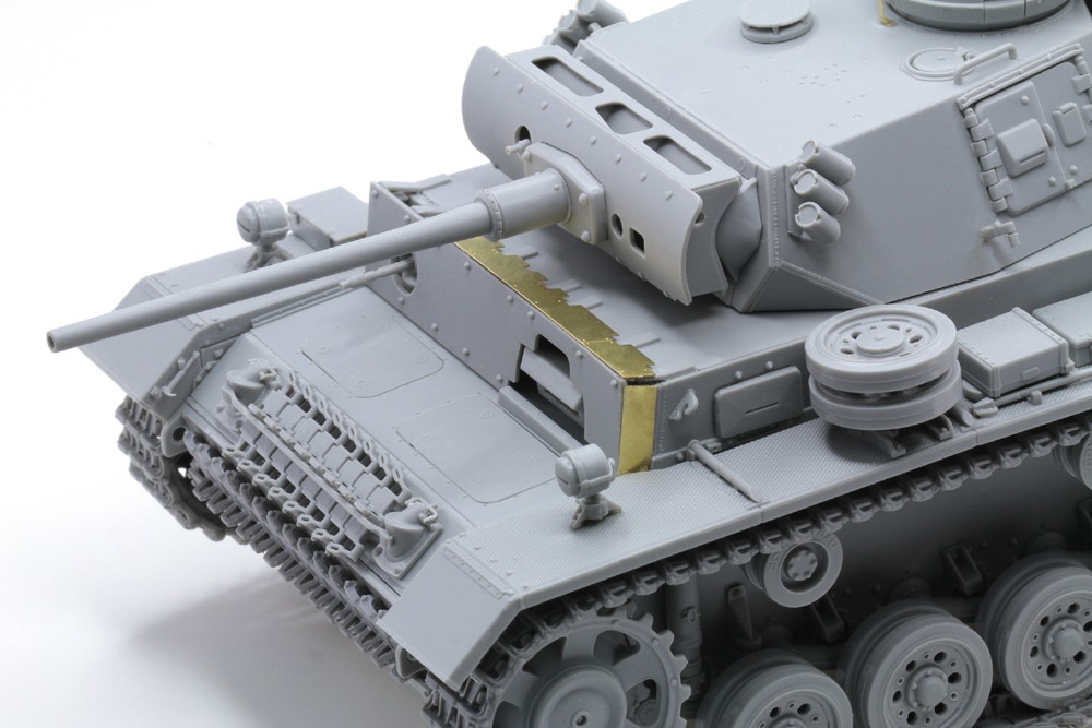 Pz.Kpfw.III Ausf.M w/Wading Muffler – Image 5