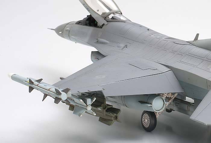 Lockheed Martin F-16C (Block 25/32) Fighting Falcon ANG – Image 7