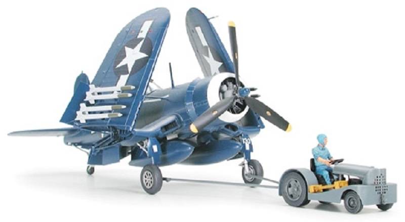 Vought F4U-1D Corsair w/Moto Tug – Image 2