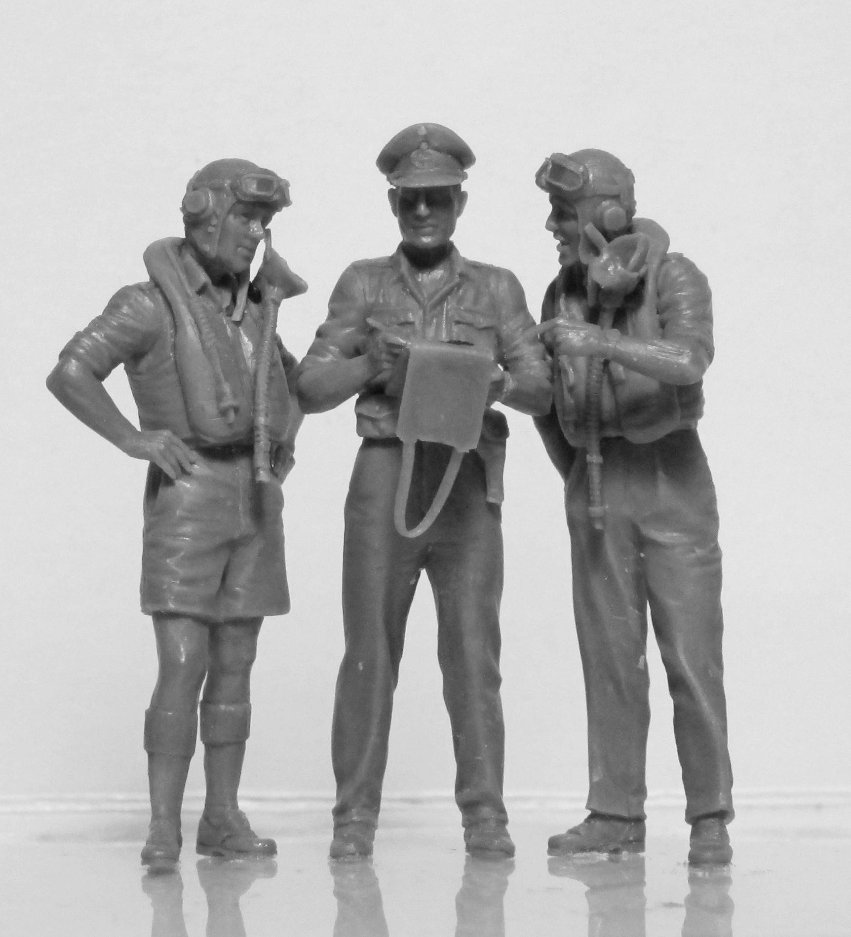 Gloster Gladiator Mk.I with British Pilots in Tropical Uniform – Image 6