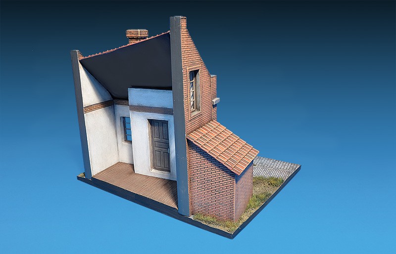 Dutch Village Diorama – Image 3