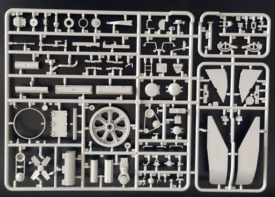 M5A1 "STUART" LIGHT TANK Early Production – Image 13