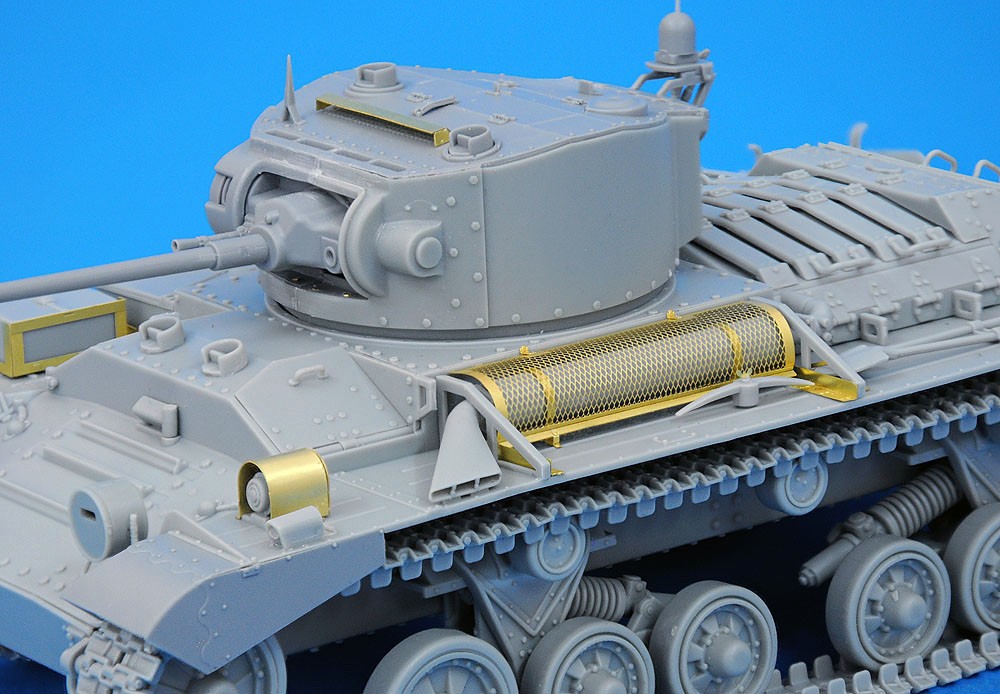 VALENTINE Mk. VI CANADIAN - BUILT EARLY PROD. – Image 10