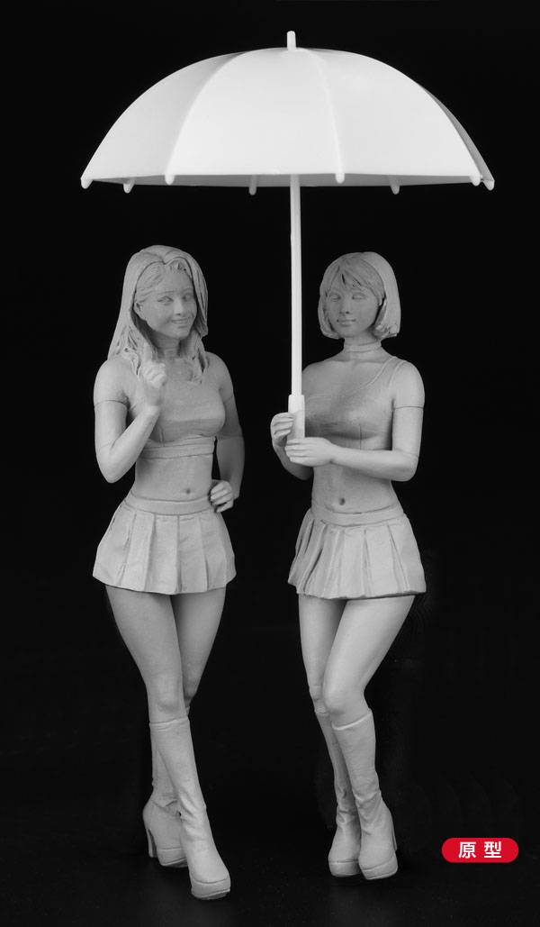 Paddock Girls Figure – Image 4