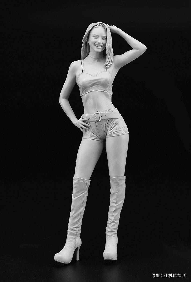 12 Real Figure Collection n°03 "Paddock Girl" – Image 4
