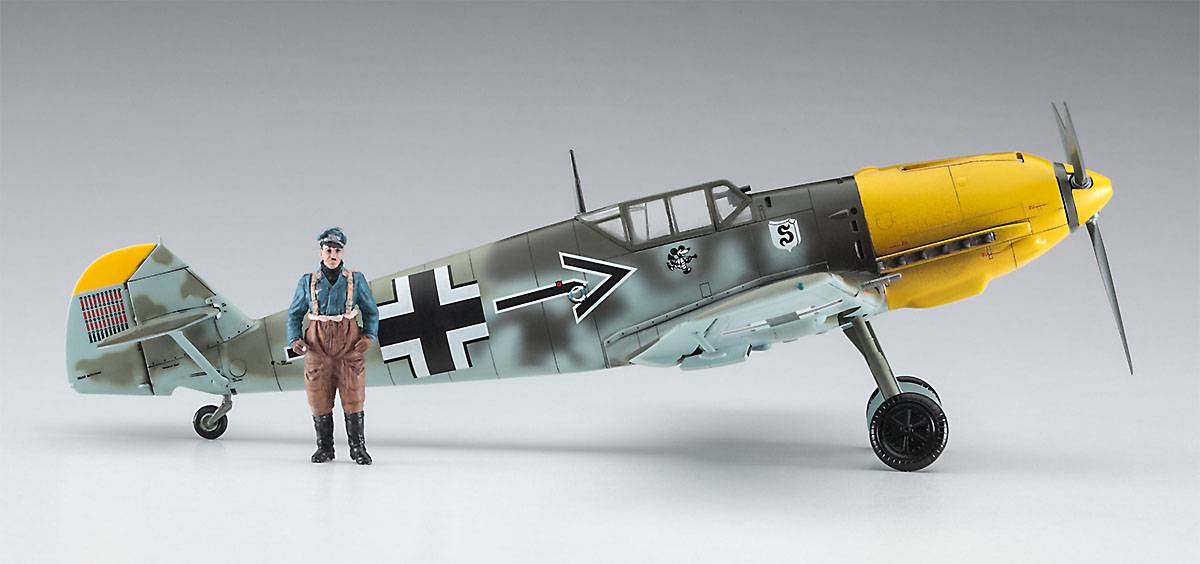 Messerschmitt Bf109E-4/N 'Galland' w/Figure – Image 3