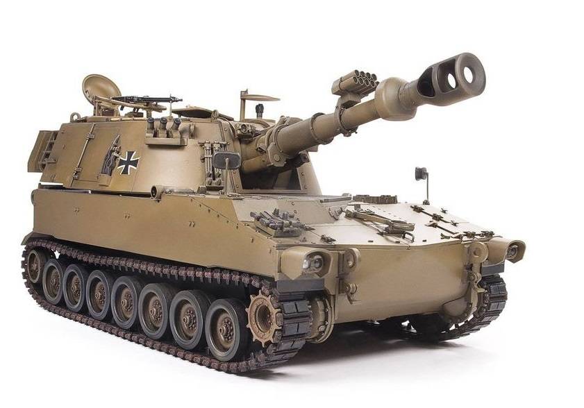 German Self-Propelled Howitzer M109G 155mm /L23 Howitzer – Image 5