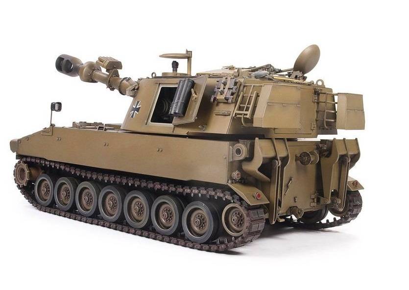 German Self-Propelled Howitzer M109G 155mm /L23 Howitzer – Image 6