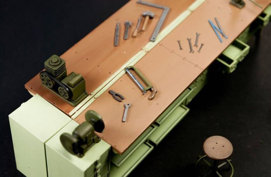 U.S Army Workbench & Tool set – Image 5