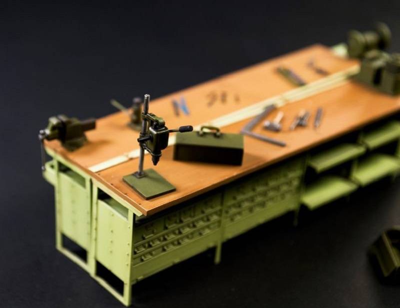 U.S Army Workbench & Tool set – Image 7