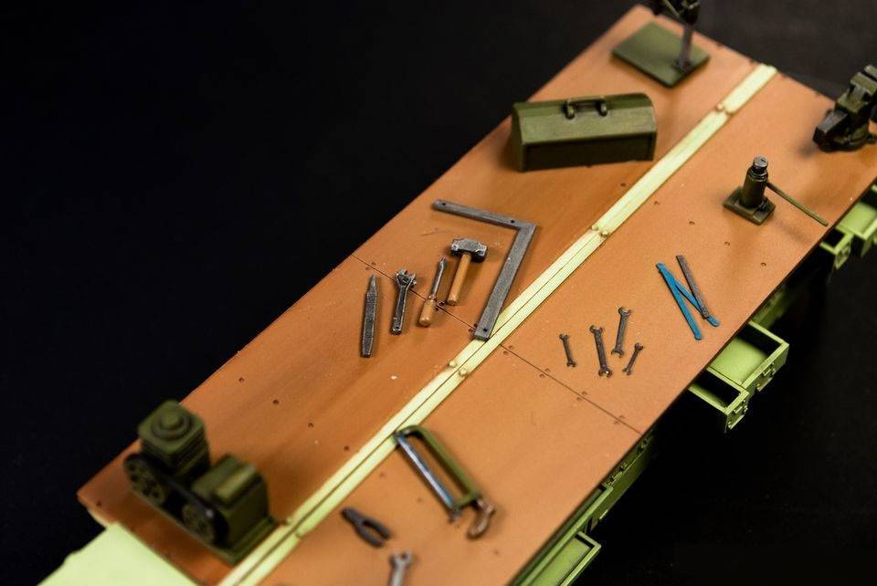 U.S Army Workbench & Tool set – Image 9