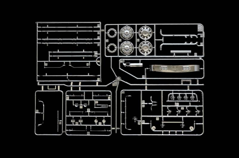 Scania R730 V8 Streamline "Silver Griffin" – Image 11