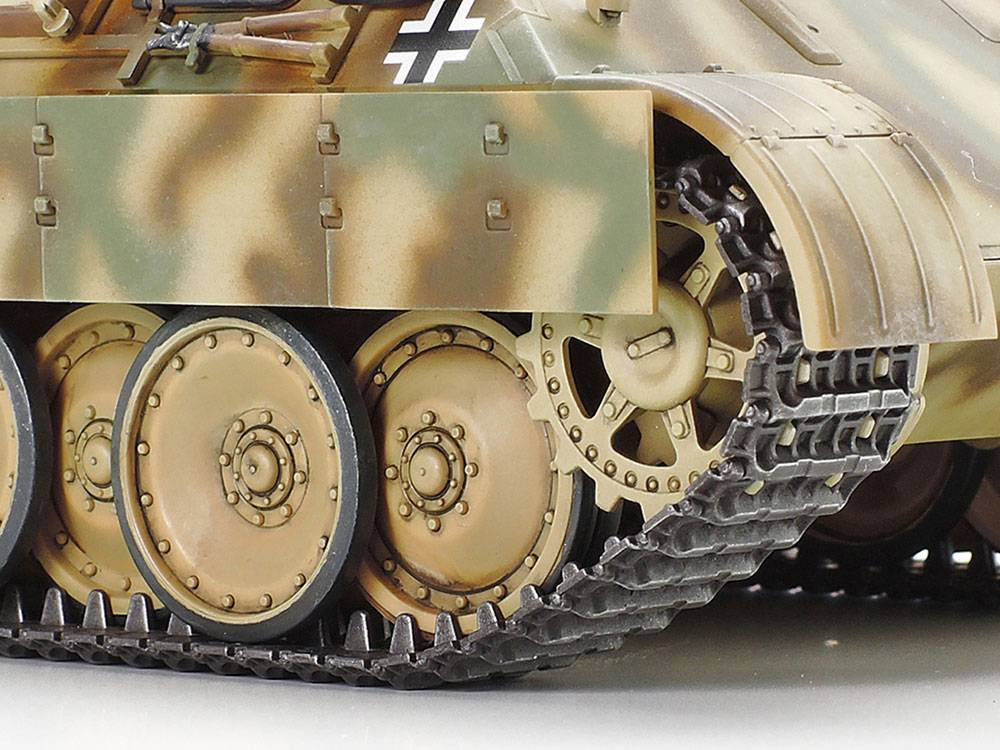 German Tank Panther Ausf.D – Image 9