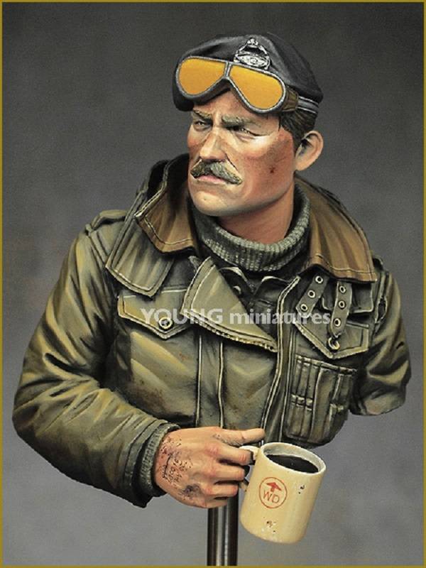 British Tank Crew WWII - Breaktime – Image 2