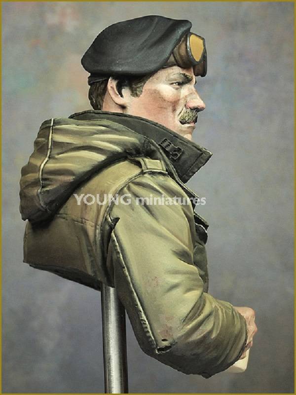 British Tank Crew WWII - Breaktime – Image 5