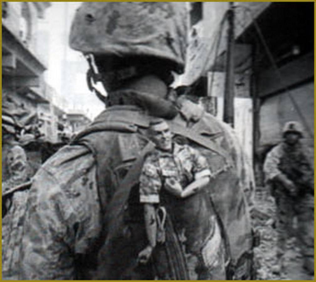 USMC Fallujah Iraq 2004 – Image 10