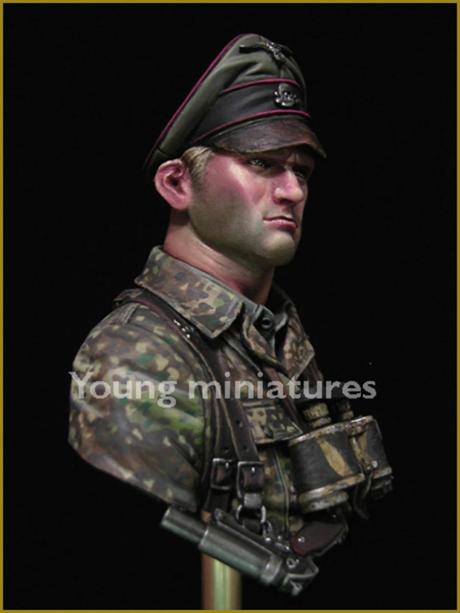 German Waffen SS Officer 1944 – Image 6