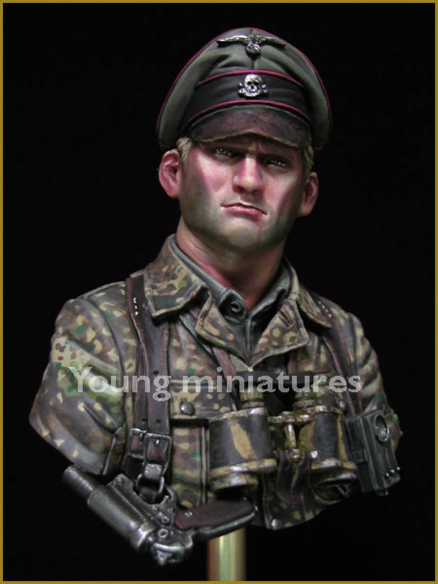 German Waffen SS Officer 1944 – Image 8