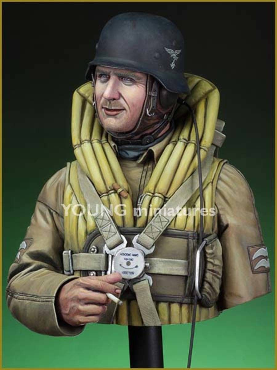 Luftwaffe Bomber Crewman, 1940 – Image 2