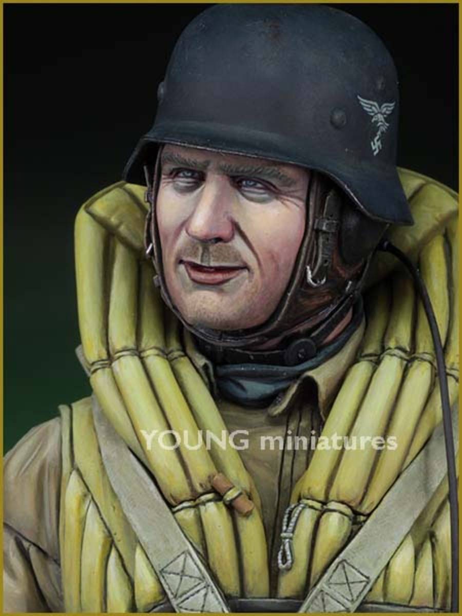 Luftwaffe Bomber Crewman, 1940 – Image 9