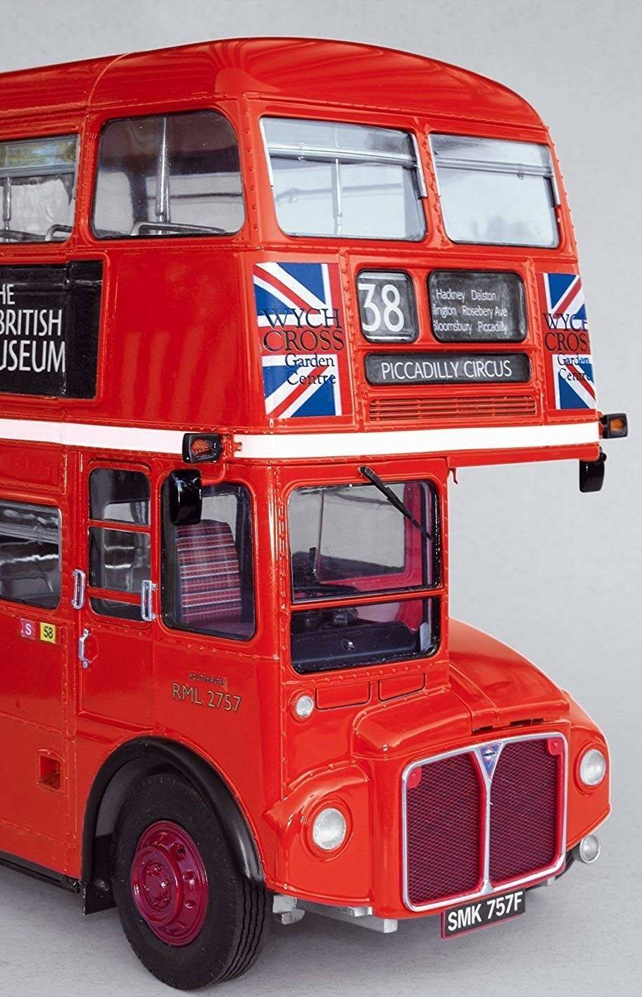 London Bus – Image 3